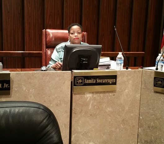 Jamita gives praise to a hard working citizen of Memphis who helps clean up the community
